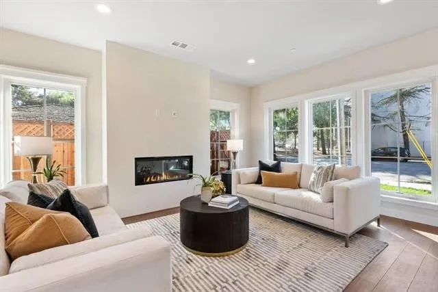 Living area at 509 E. McKinley Avenue